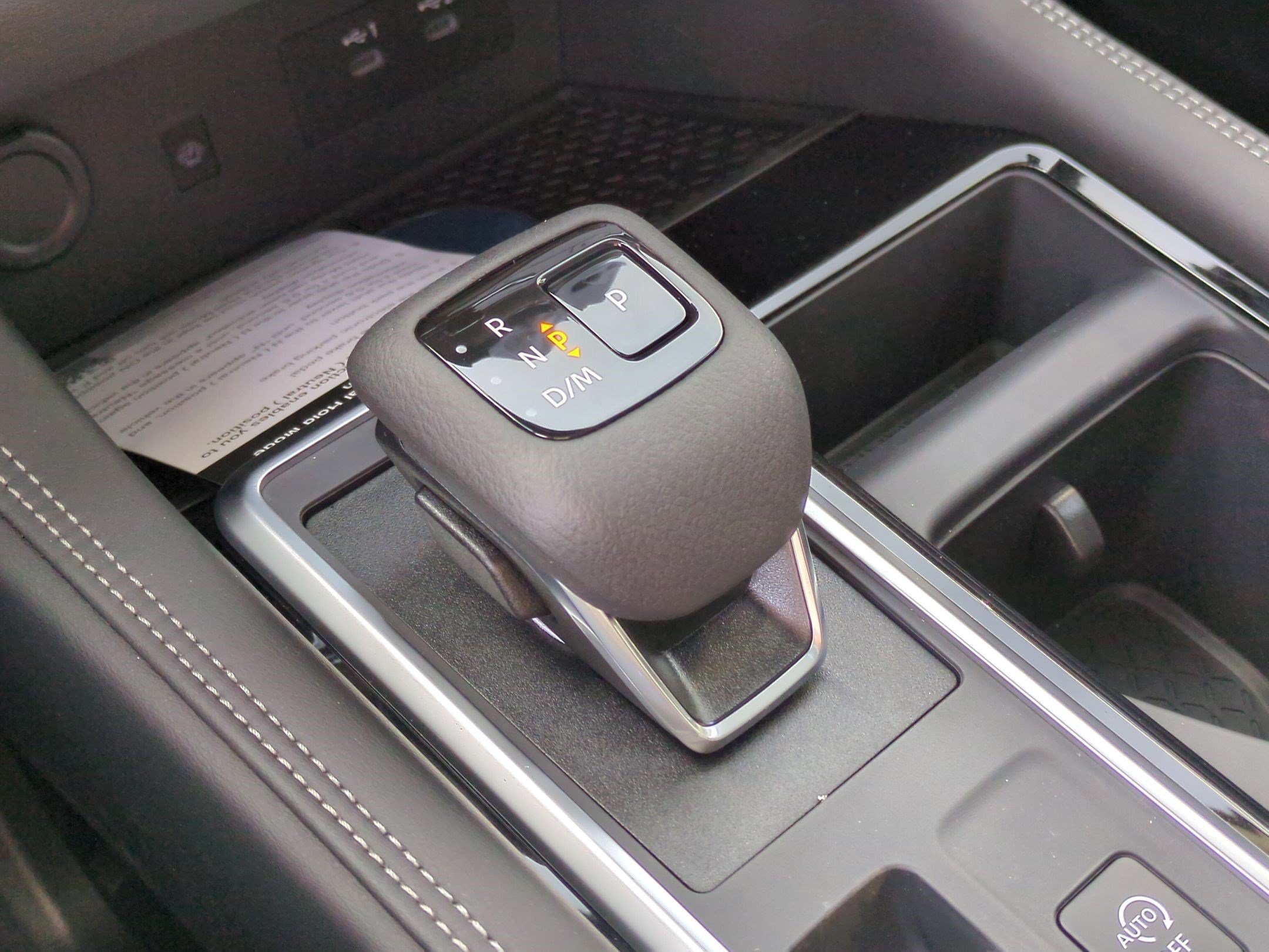 New 2026 Boulder Gray Pearl/Super Black Nissan Platinum image 12