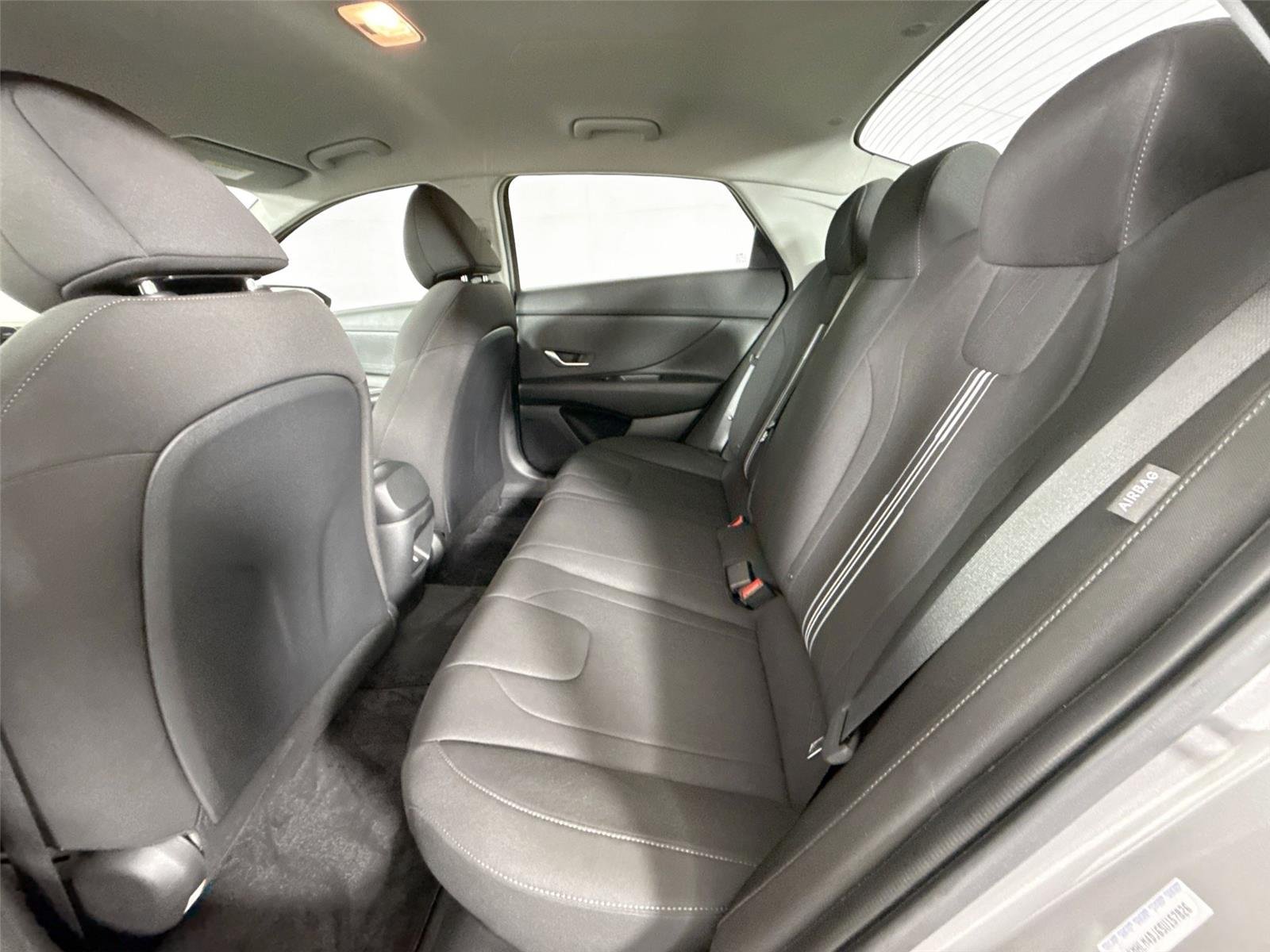 Used 2025 Fluid Metal Hyundai Blue image 26