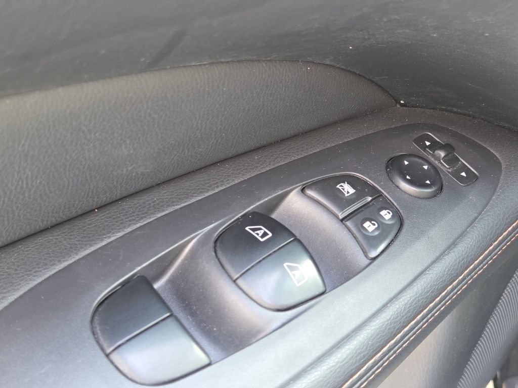 2020 Nissan Pathfinder SL - Photo 35