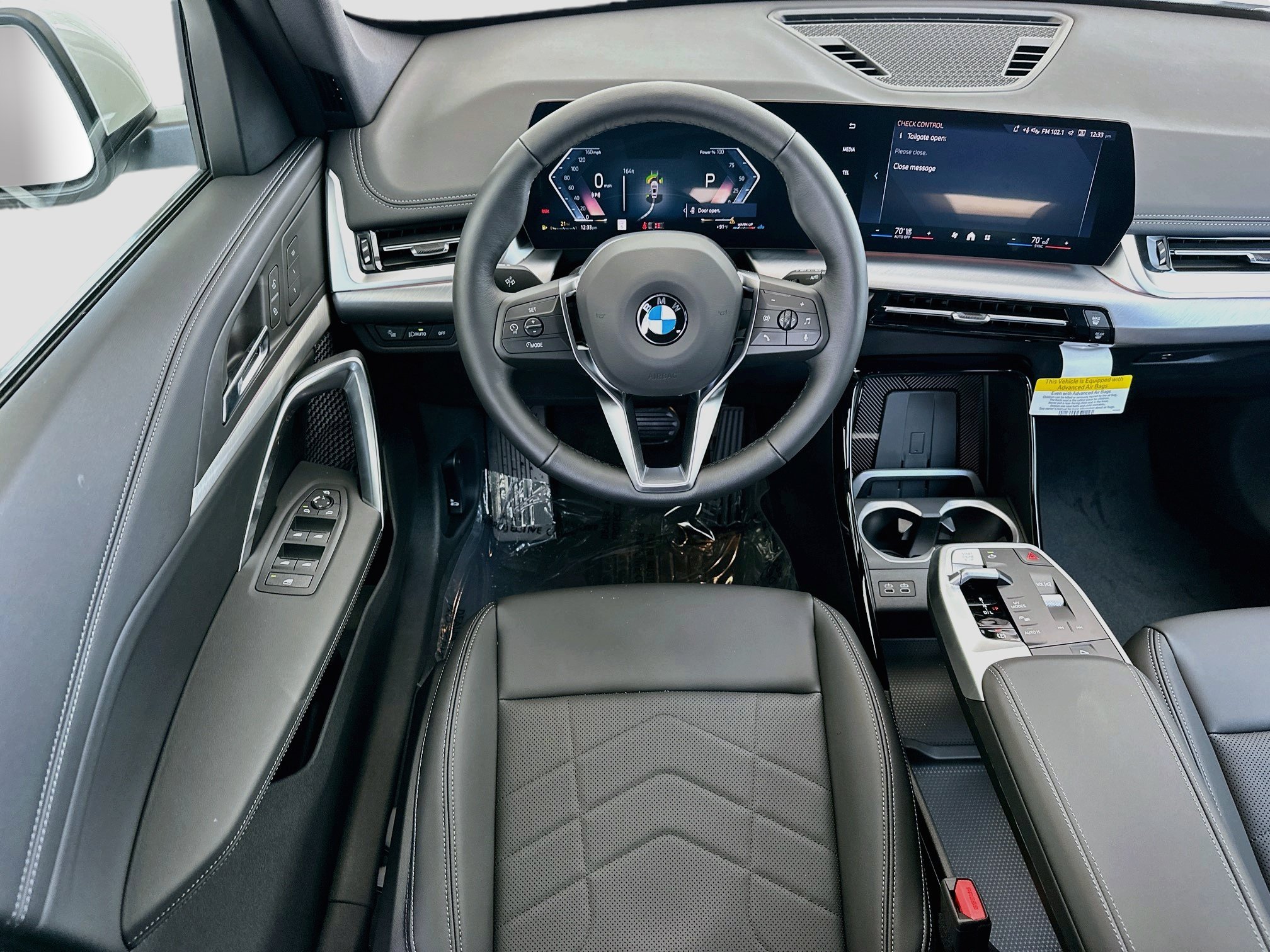 New 2026 Mineral White Metallic BMW xDrive28i image 16