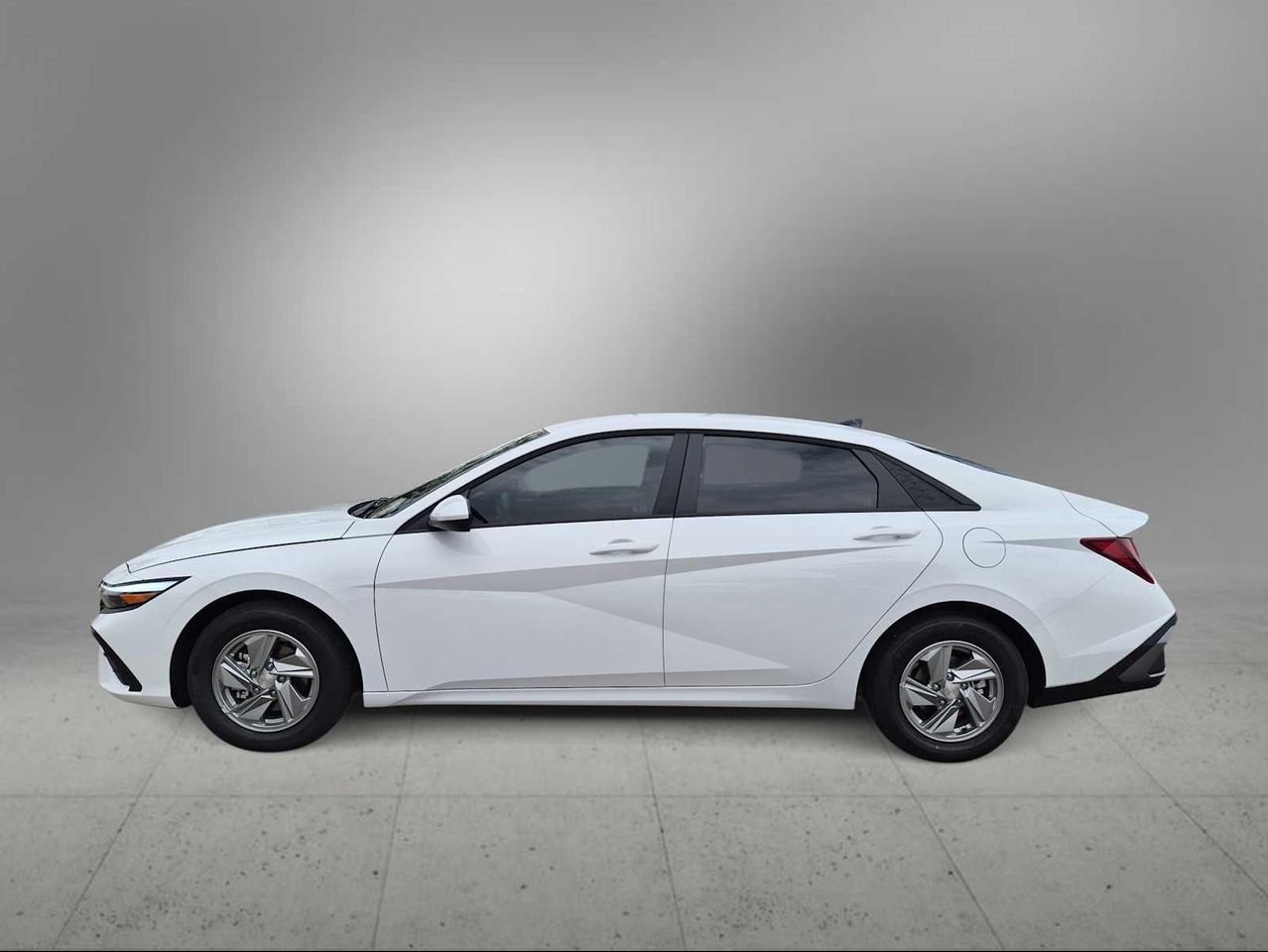 New 2026 Serenity White Hyundai SE image 5