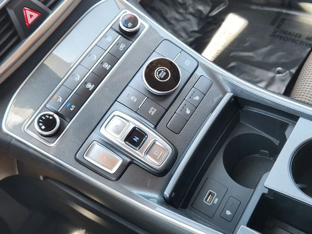 Used 2022 Gray Hyundai SEL image 19