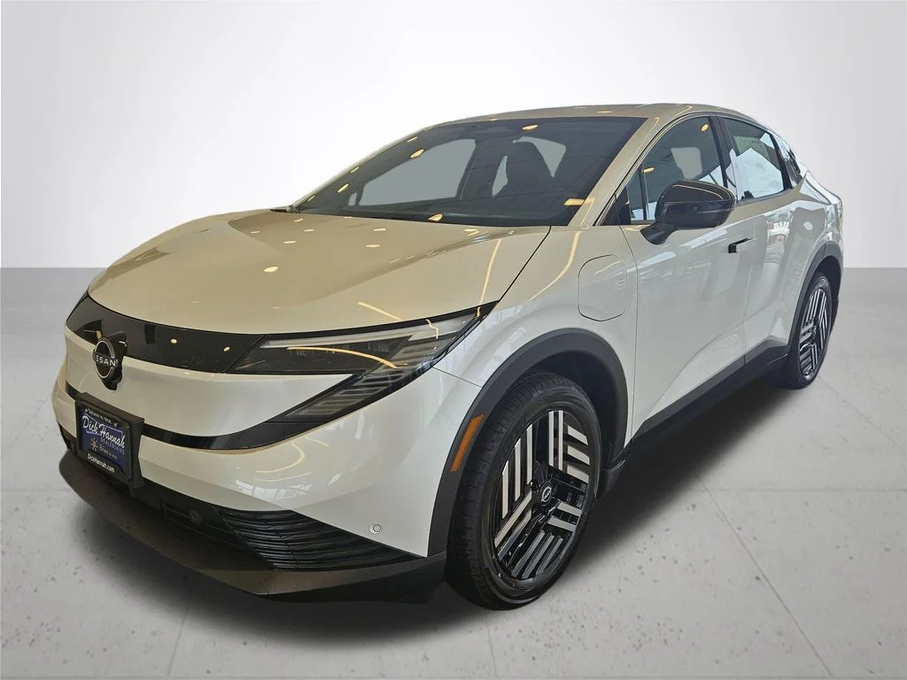 New 2026 Everest White Pearl TriCoat Nissan SV+ image 2