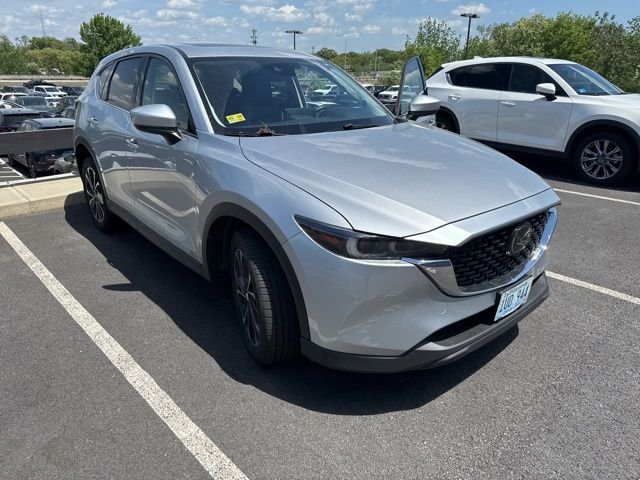2022 Mazda CX-5 S Premium package Auto AWD's photo
