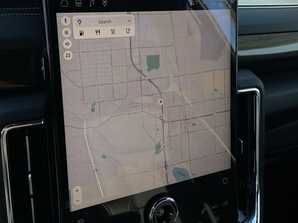 Used 2026 Onyx Black GMC Elevation image 22