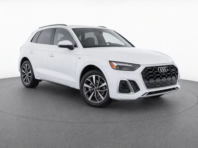 2022 Audi Q5 S line Premium Plus