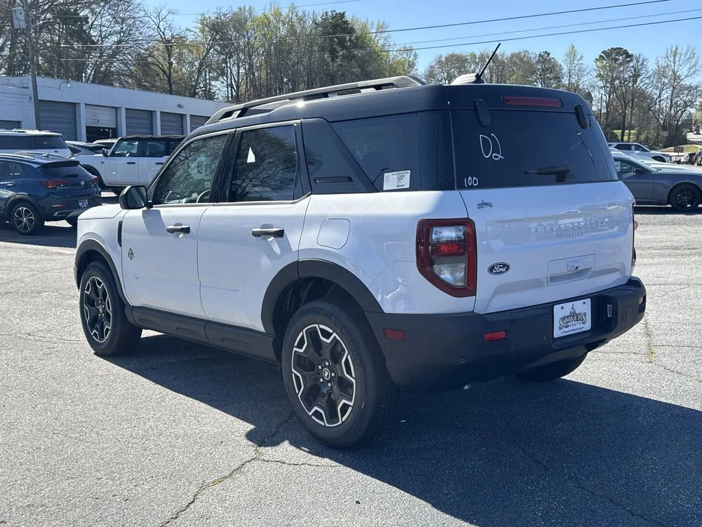 New 2026 White Ford Outer Banks image 5