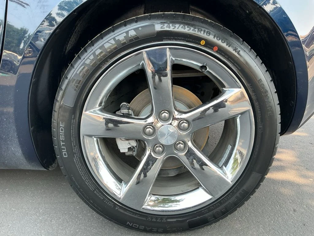 Used 2007 Blue Pontiac Base image 27