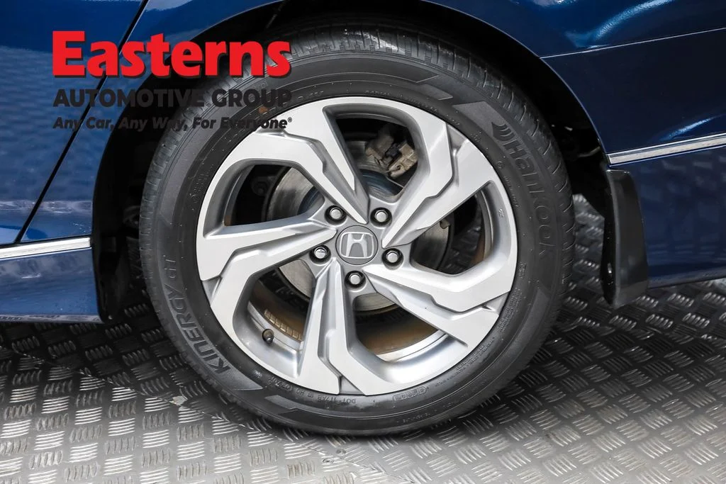 Used 2020 Blue Honda EX-L image 8
