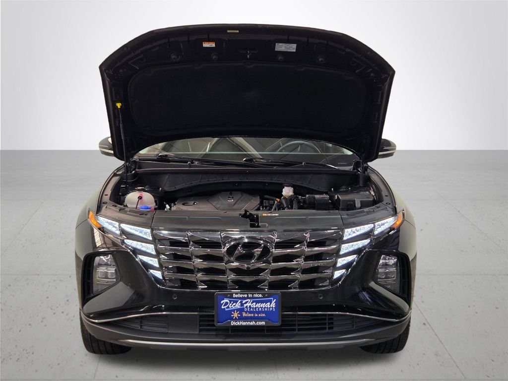 Used 2022 Phantom Black Hyundai Limited image 5