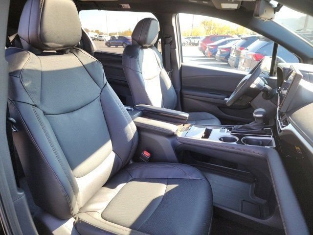 Used 2025 Midnight Black Metallic Toyota Platinum image 15