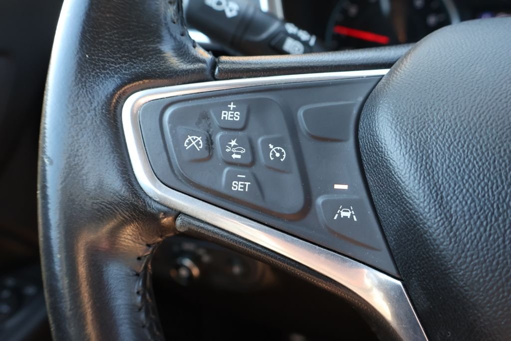 Used 2020 MIDNIGHT BLUE METALLIC Chevrolet LT image 22