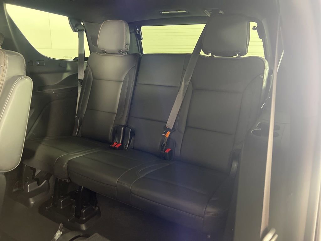 Used 2021 Shadow Gray Metallic Chevrolet High Country image 35