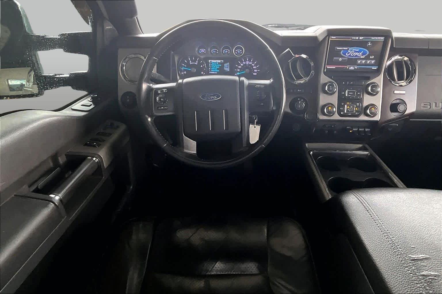 Used 2014 White Platinum Metallic Tri-Coat Ford Lariat image 5