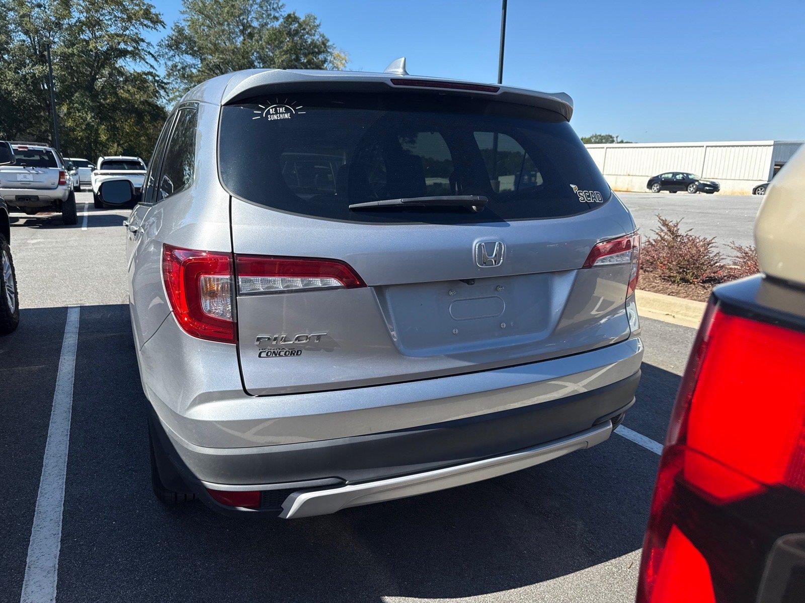 Used 2022 Lunar Silver Metallic Honda EX-L image 11