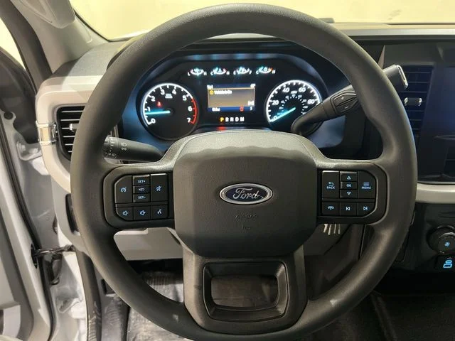New 2026 Oxford White Ford F-250® XL image 39