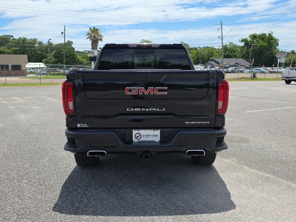 Used 2021 Black GMC Denali image 5