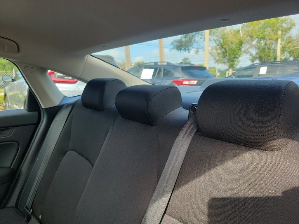 2025 Honda Civic LX - Photo 14