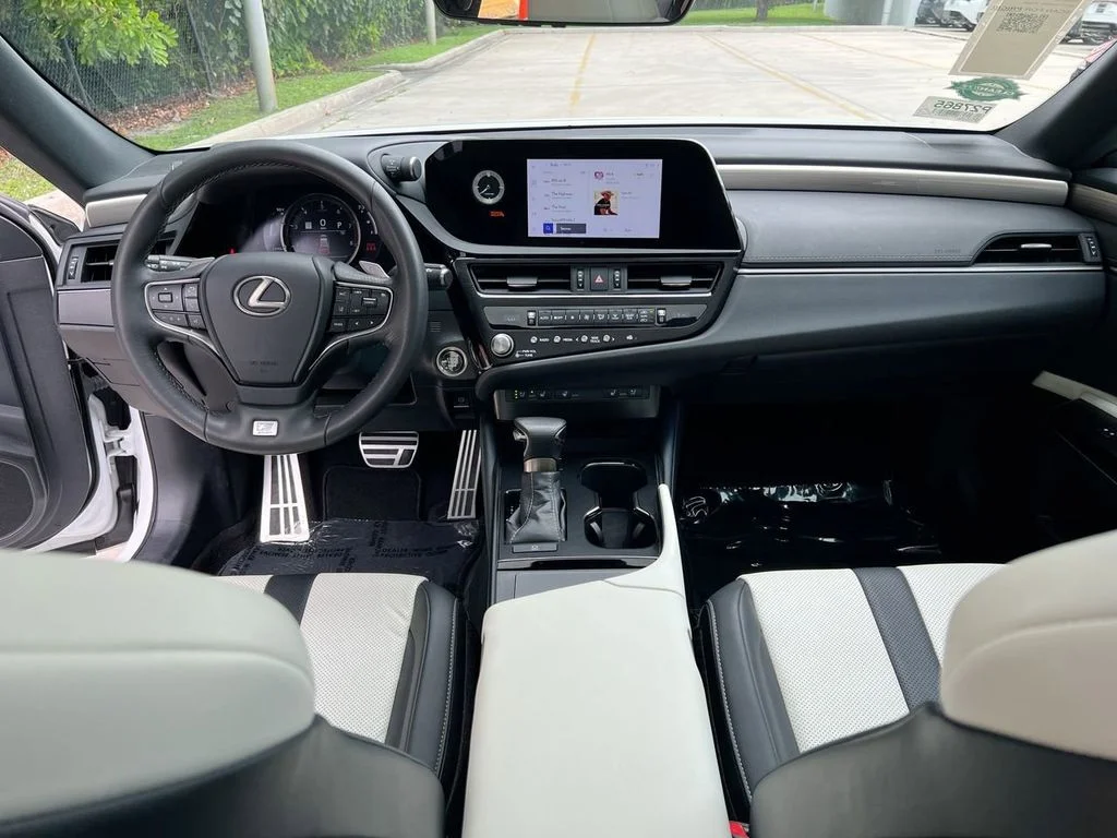 Certified Used 2023 ULTRA WHITE Lexus 350 F Sport image 21