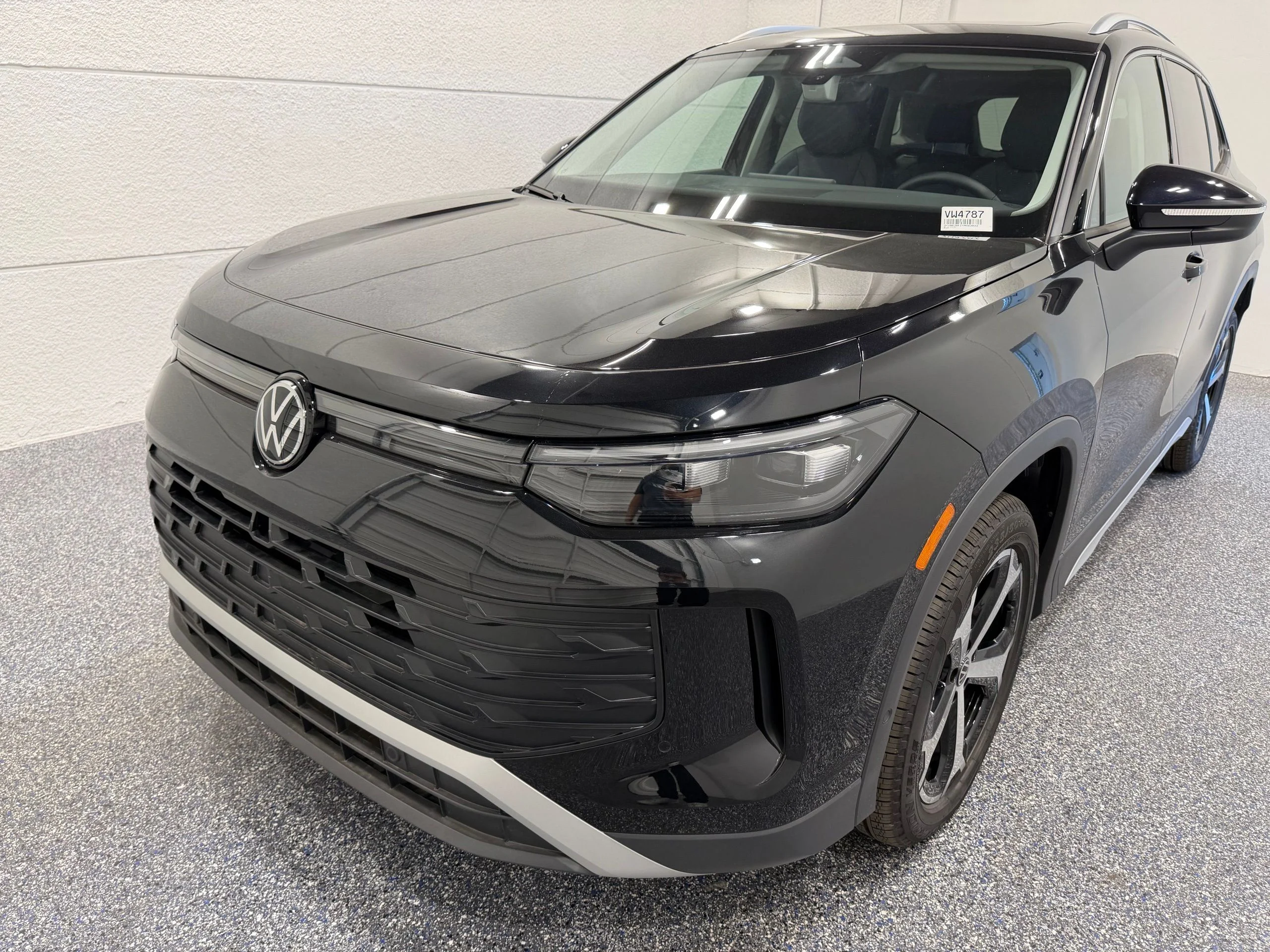 New 2026 Black Volkswagen 2.0T SE image 15