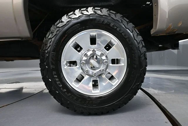 2005 Ford F-350 Super Duty Lariat - Photo 11