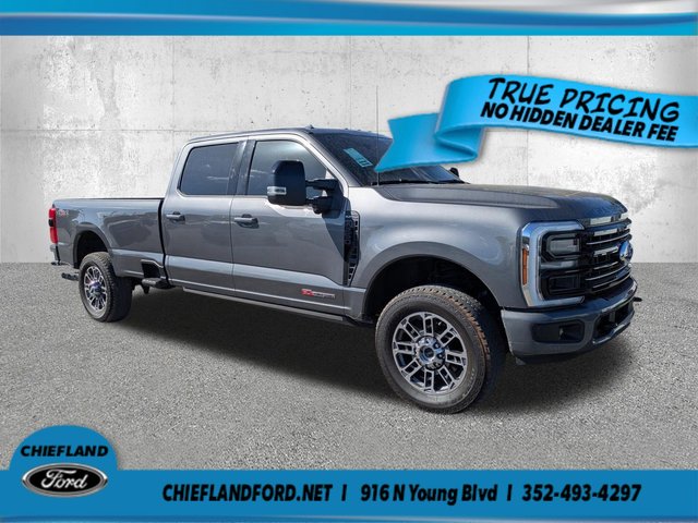 2025 Ford Super Duty F-250 SRW Platinum
