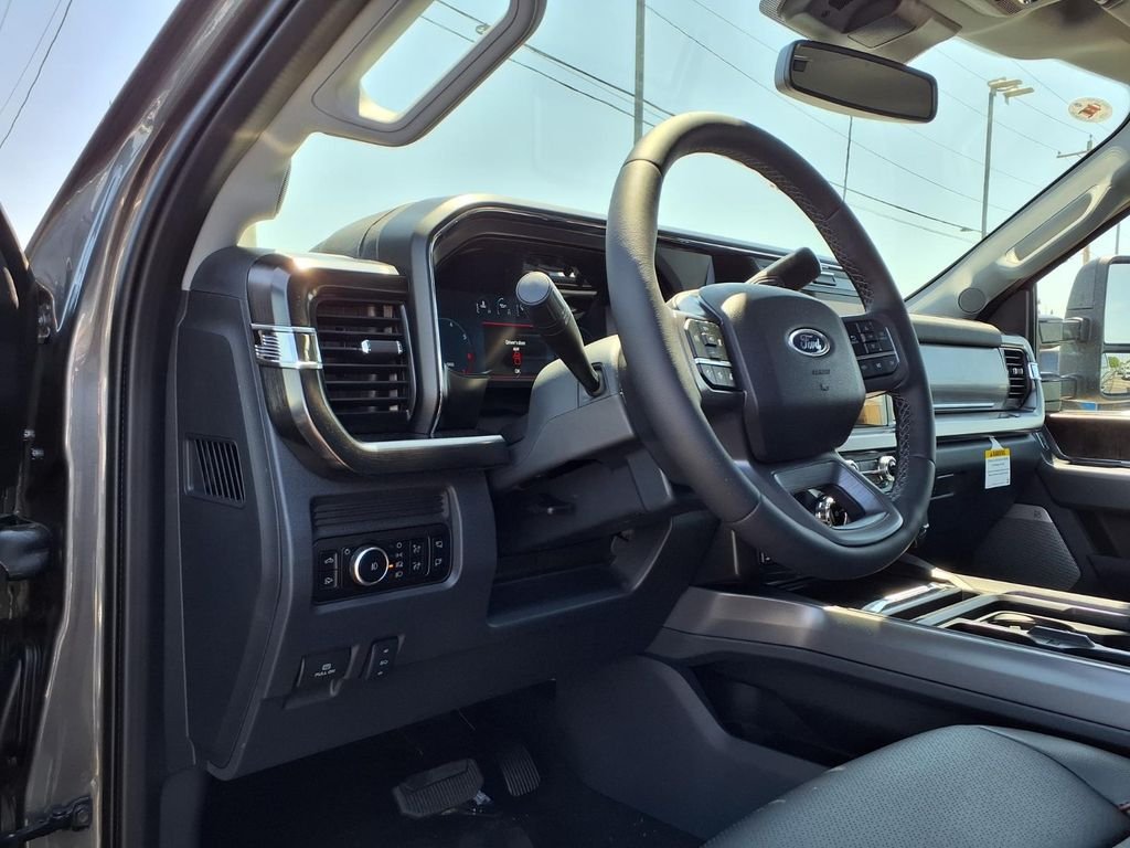 New 2026 Gray Ford Lariat image 10