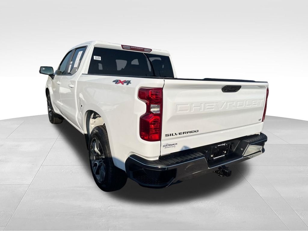 Used 2024 White Chevrolet LT image 3
