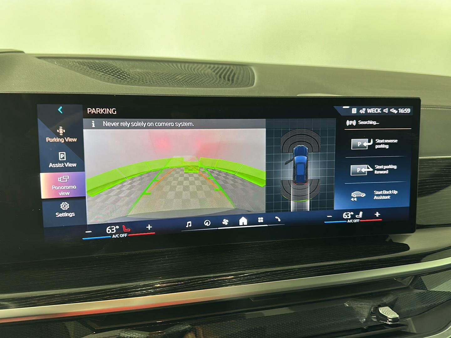 New 2026 Carbon Black Metallic BMW xDrive40i image 23