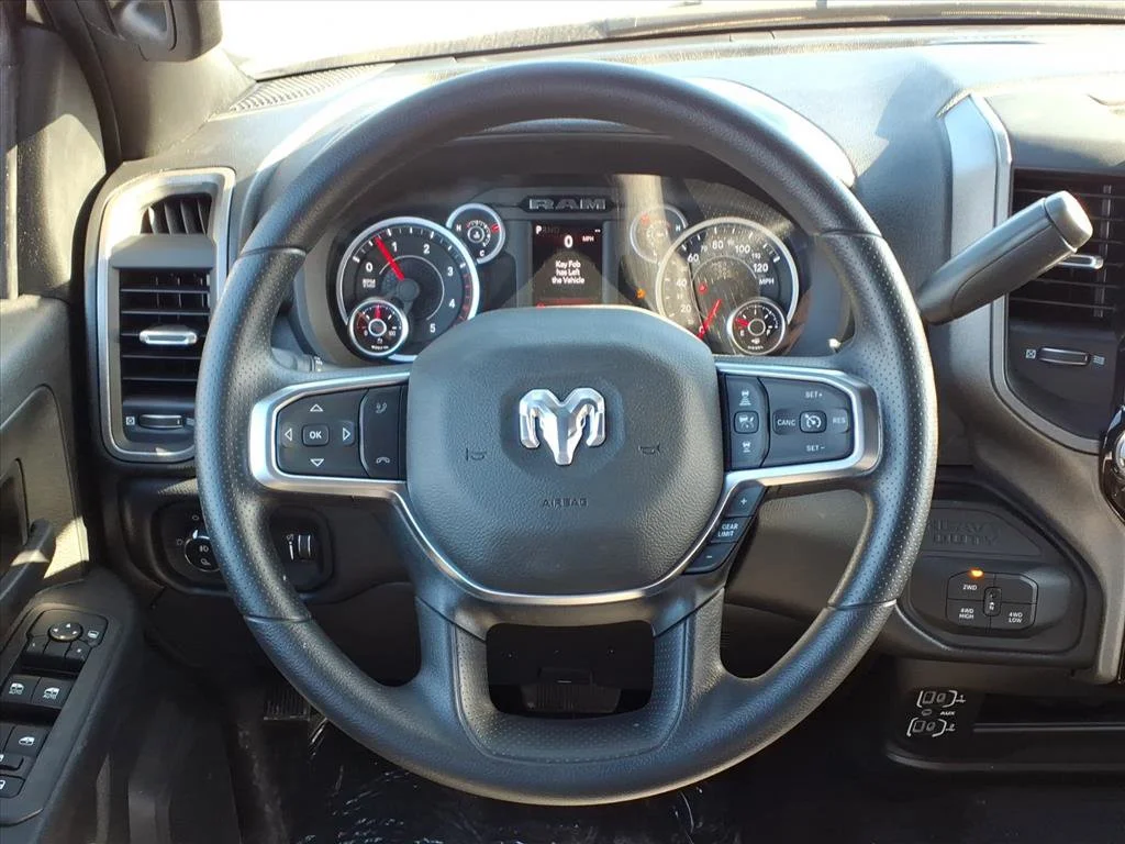 2026 RAM 3500 Tradesman - Photo 10