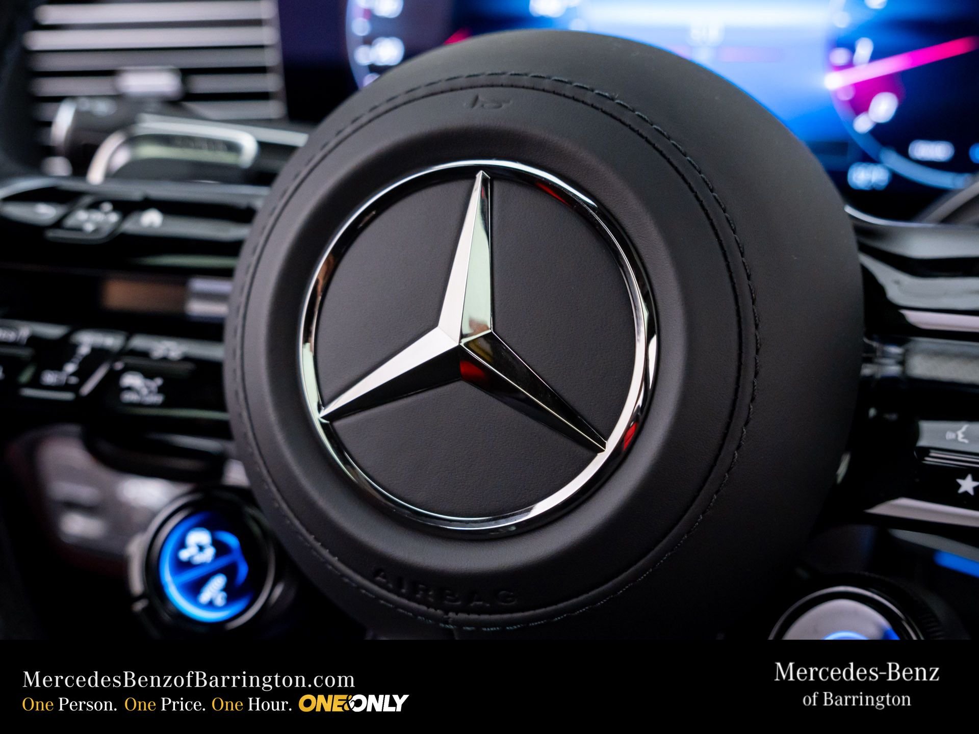 New 2026 MANUFAKTUR Moonlight White Metallic Mercedes-Benz GLE 53 AMG® image 30