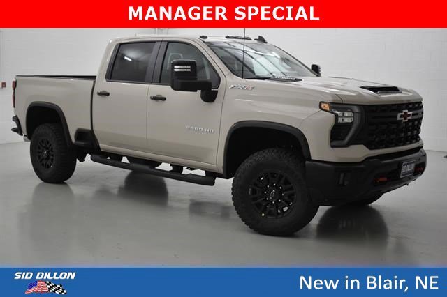 2026 Chevrolet Silverado 2500 HD ZR2 - Photo 14