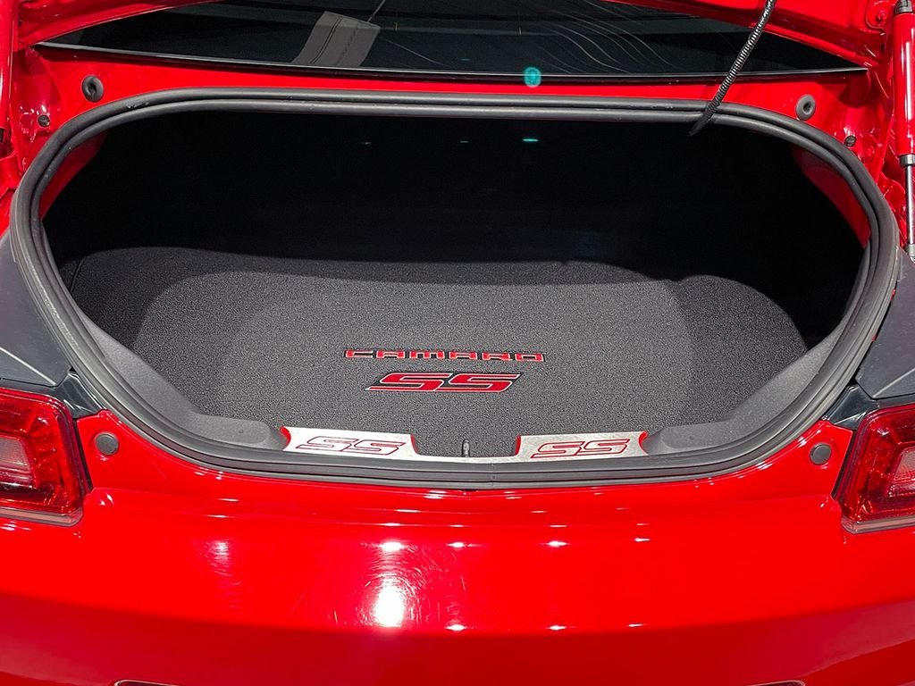 Used 2015 Red Chevrolet SS image 53