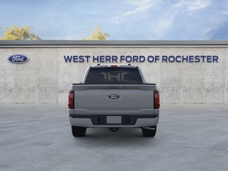 Used 2026 Avalanche Gray Ford XLT image 6