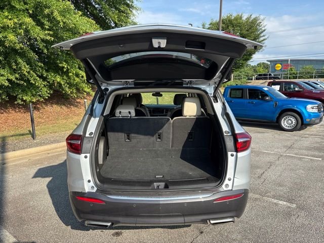 Used 2019 Silver Buick Premium Group image 18