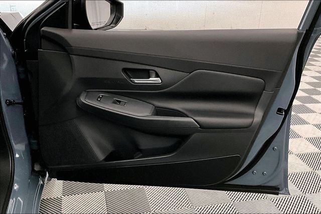New 2026 Atlantic Gray Metallic Nissan SV image 34