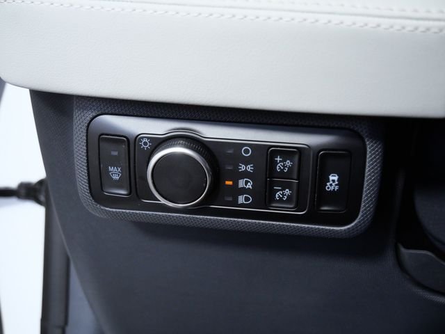 Certified Used 2025 White Ford Premium image 24