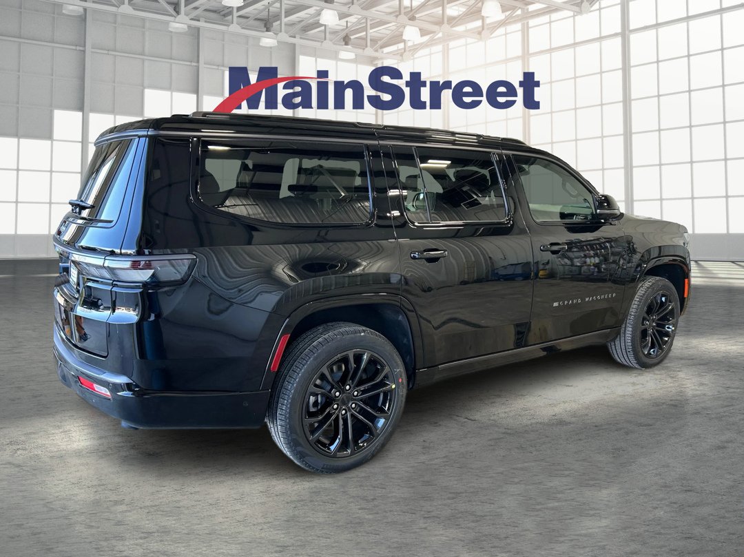 New 2026 High Gloss Black Exterior Paint Jeep Summit Obsidian image 5