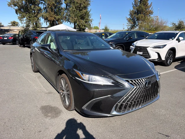 2024 Lexus ES 300h