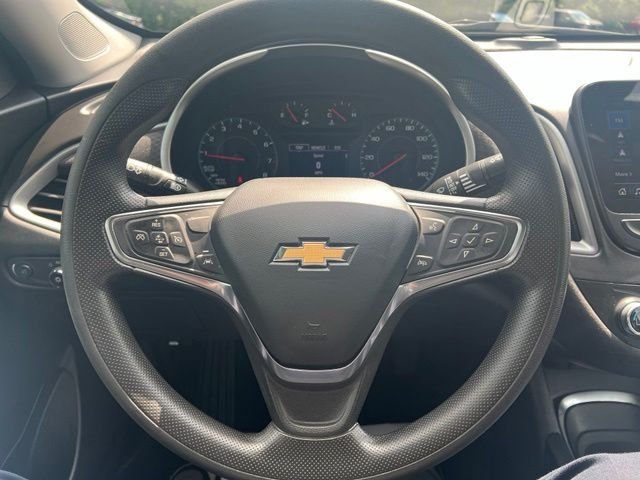 Used 2024 Gray Chevrolet LT image 13