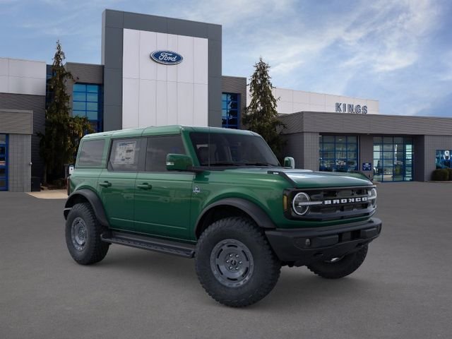 New 2025 Eruption Green Metallic Ford Outer Banks® image 7