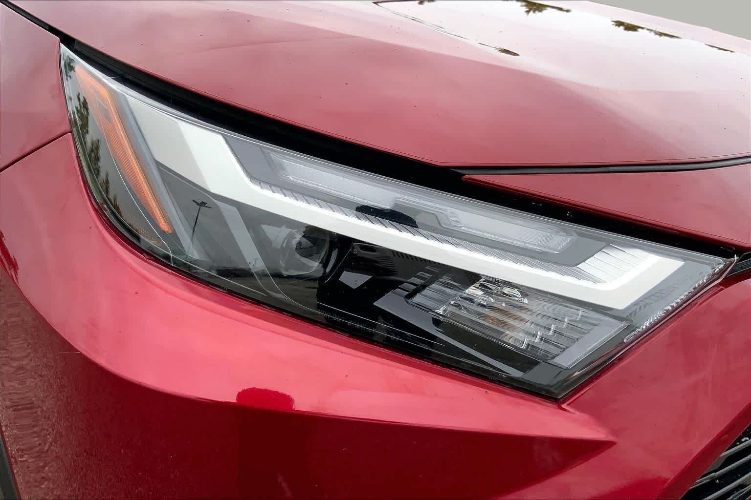 Used 2024 Ruby Flare Pearl Toyota Hybrid XLE Premium image 27