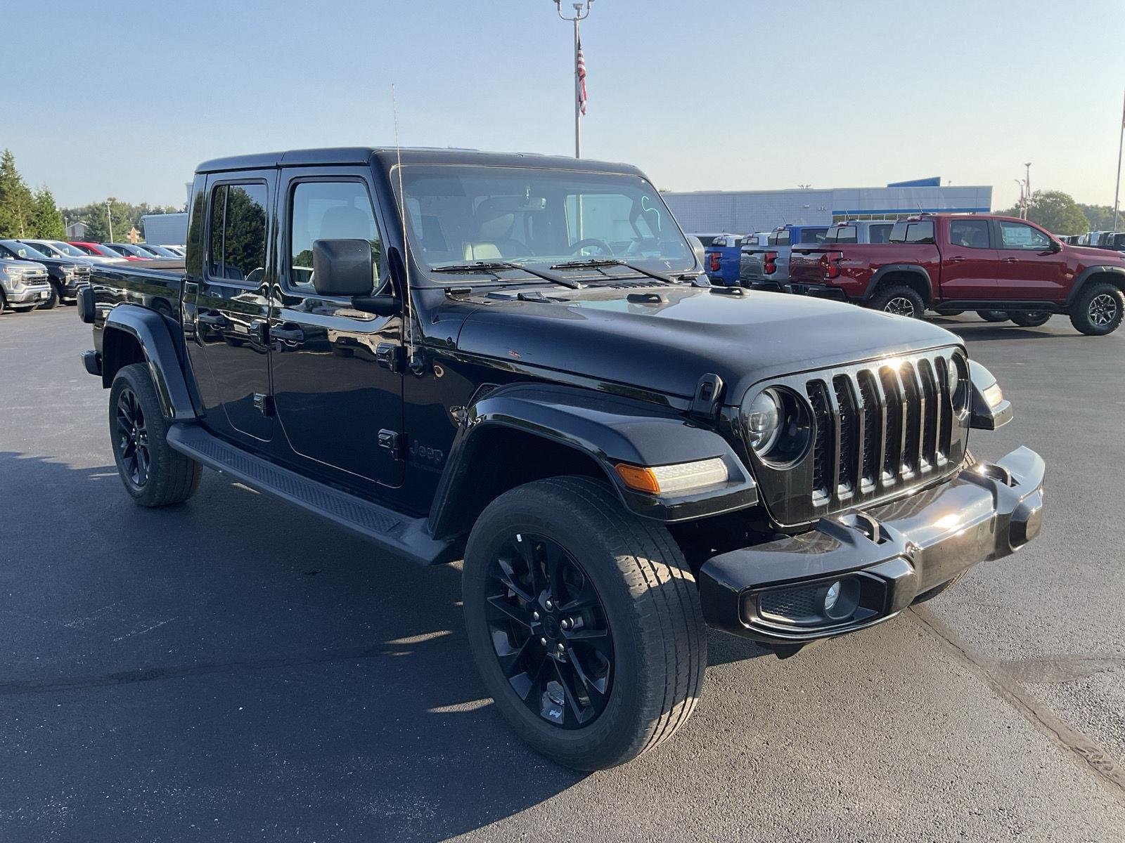 Used 2023 Black Clearcoat Jeep High Altitude image 3
