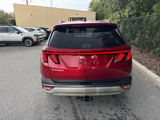 Certified Used 2025 Red Hyundai SEL Convenience image 4