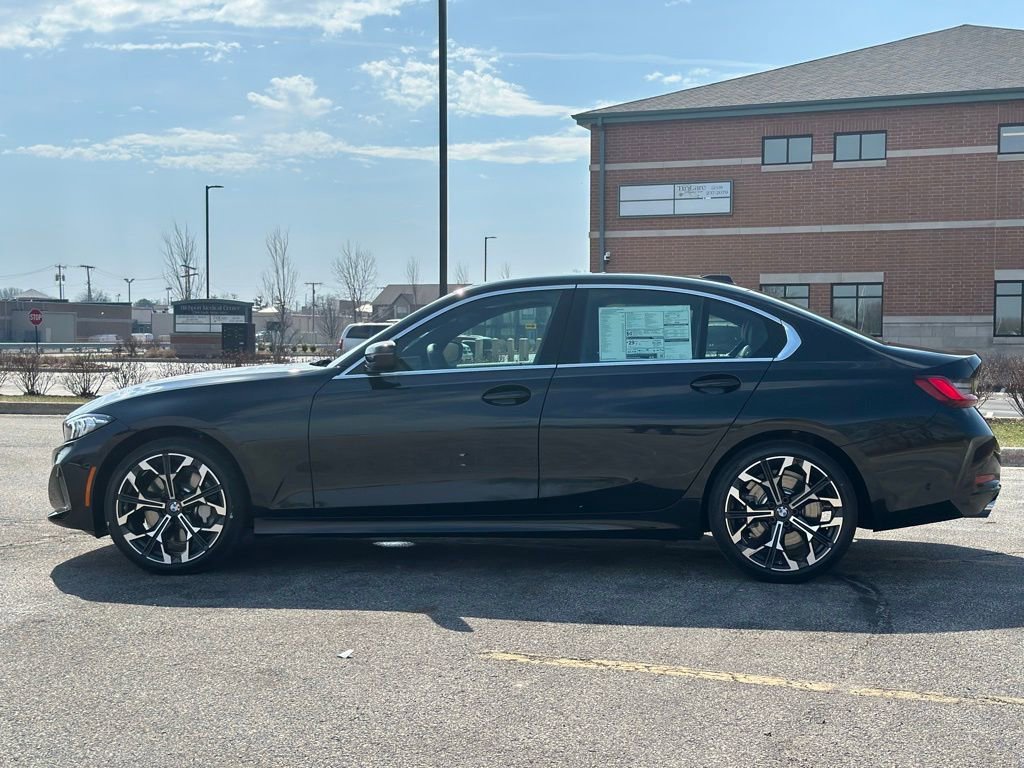 New 2026 Black Sapphire Metallic BMW 330i NA xDrive image 4