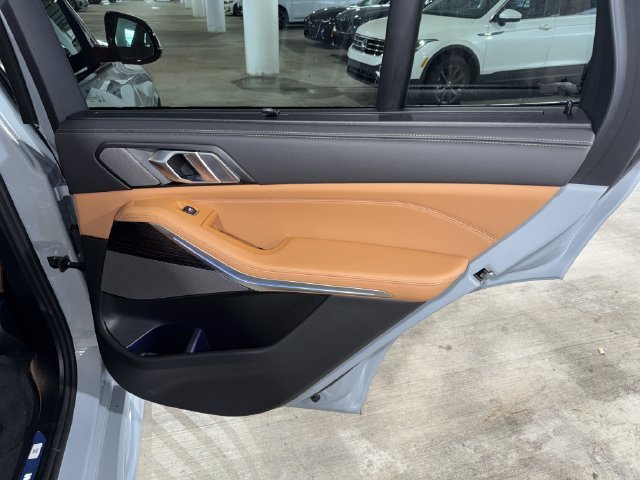 New 2026 Brooklyn Grey Metallic BMW sDrive40i image 10