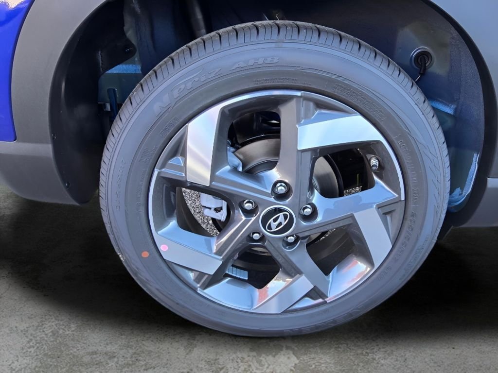 2025 Hyundai Venue SEL - Photo 30
