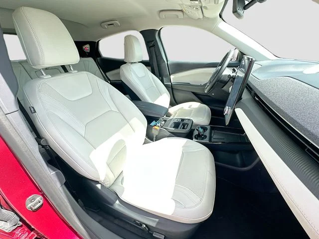 Used 2025 Red Ford Premium image 28