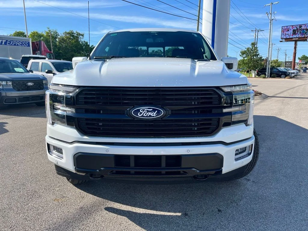 New 2026 White Ford Platinum image 2