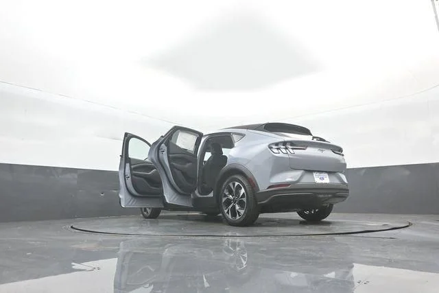 New 2026 Glacier Gray Metallic Tri-coat Ford Select image 44